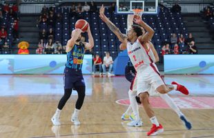 Fază uimitoare în Oradea Arena: CSU Sibiu mai face o victimă! » Liderul Ligii Naționale, a doua înfrângere în 5 zile