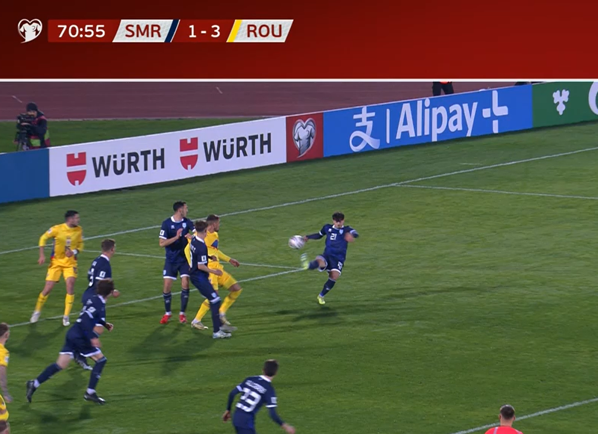 Decizie controversată în San Marino - România » La fel ca în meciul cu Bosnia: de ce nu s-a acordat penalty la un henț clar