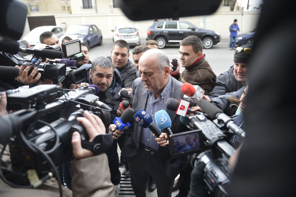 Victor Ponta, despre culisele schimbării lui Dumitru Dragomir de la LPF: „Împreună cu Liviu Dragnea... mă jur în fața lui Dumnezeu că n-am avut nicio legătură cu dosarele lui nea Mitică”