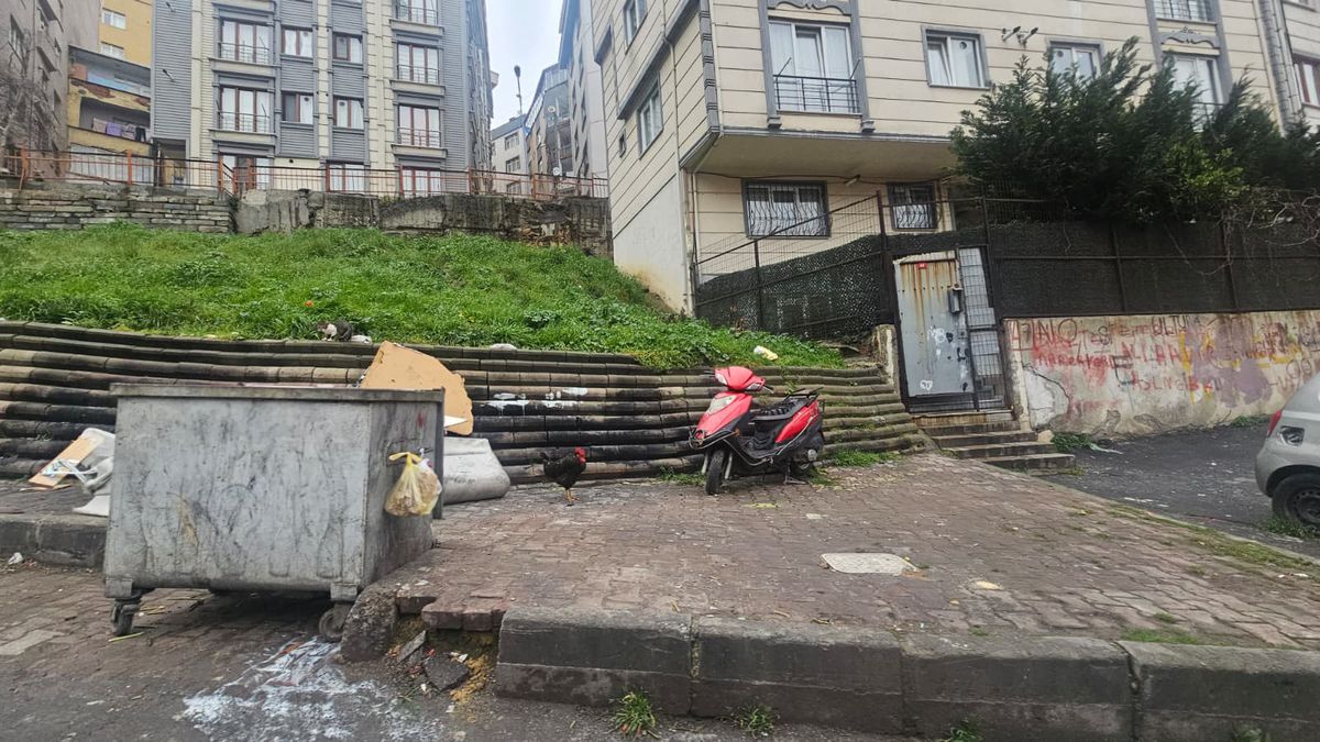 Celălalt Istanbul: partea întunecată a metropolei în care joacă România » Kuștepe, locul în care toți se feresc să intre, inclusiv taximetriștii