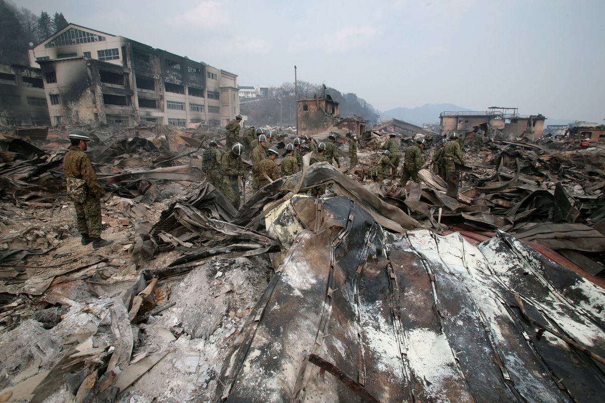 Tsunamiul care a făcut ravagii în Japonia, 2011
