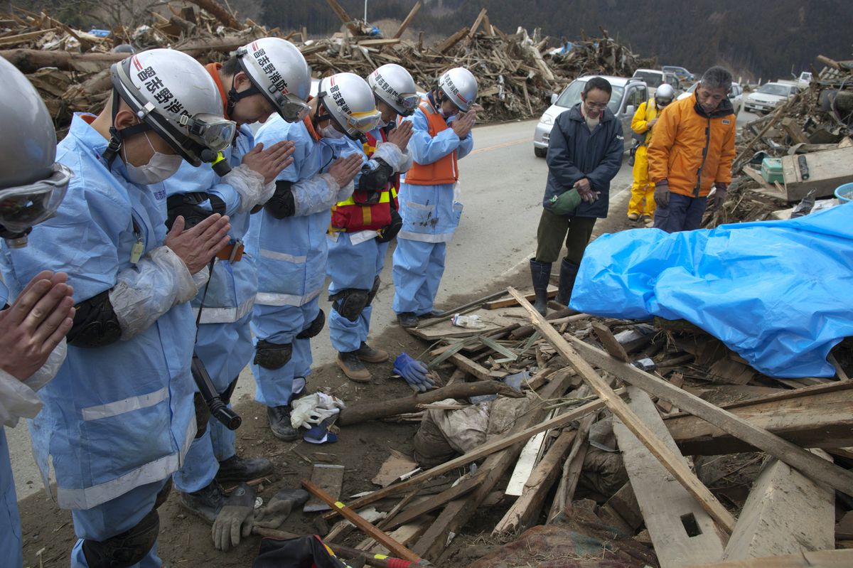 Tsunamiul care a făcut ravagii în Japonia, 2011