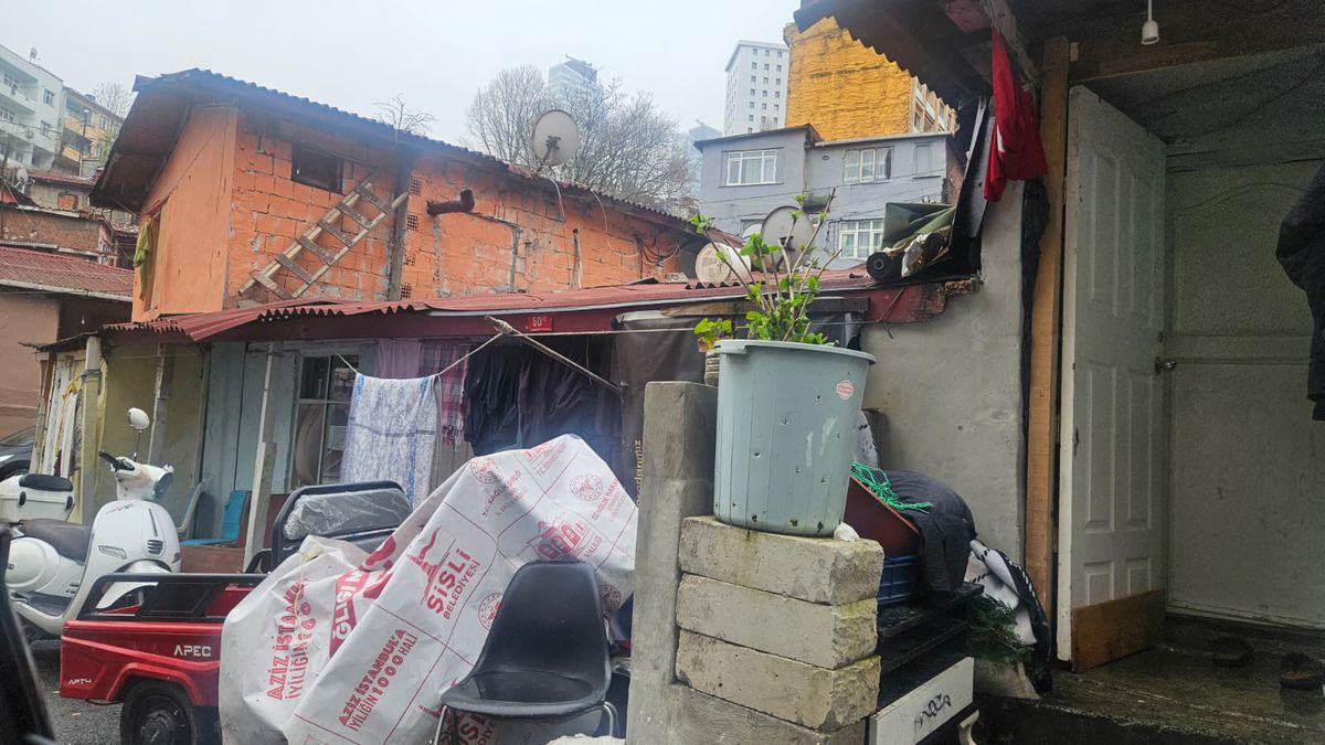 Celălalt Istanbul: partea întunecată a metropolei în care joacă România » Kuștepe, locul în care toți se feresc să intre, inclusiv taximetriștii