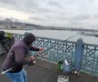 Așa își petrec timpul pescarii din Istanbul / FOTO: Remus Dinu (GSP)