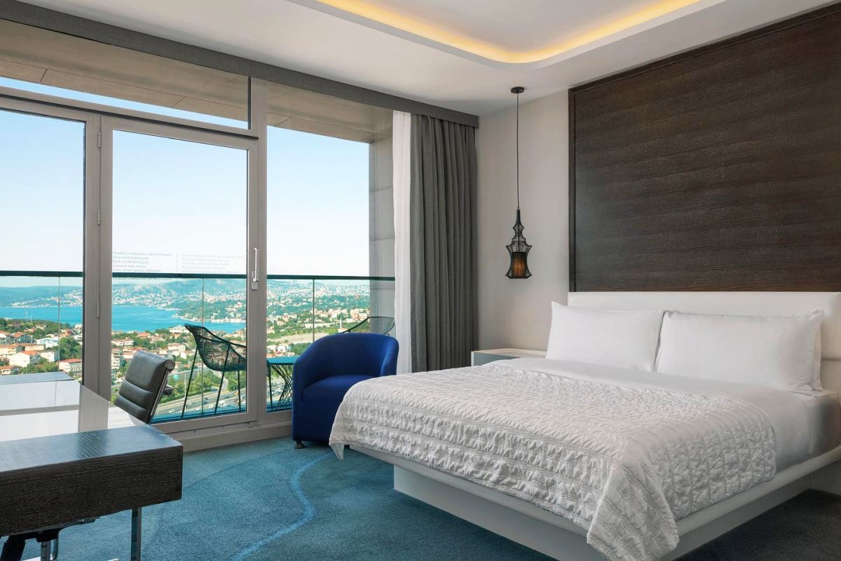 Poftiți în hotelul „tricolorilor”! Tur în resortul în care naționala va fi cazată la Istanbul