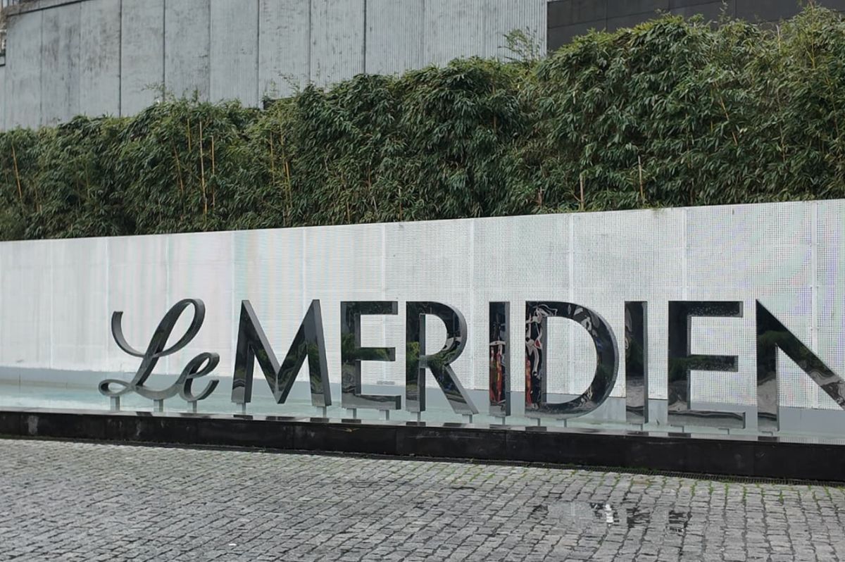 Poftiți în hotelul „tricolorilor”! Tur în resortul în care naționala va fi cazată la Istanbul