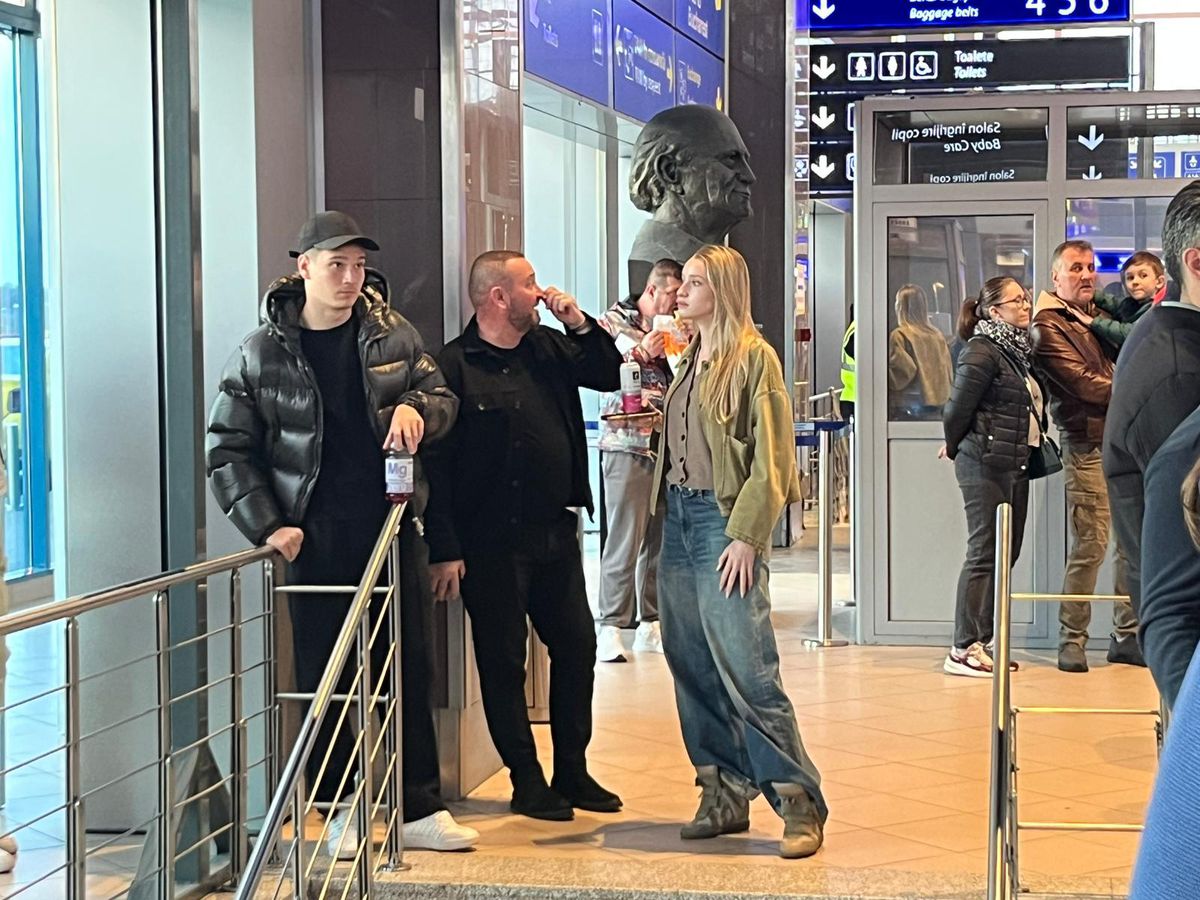 Ionuț Radu a aterizat la București » Cum arată piciorul portarului și prima reacție de la aeroport