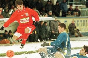 Florentin Petre, lecție deschisă online pentru elevii săi de la Dinamo: „Cu cremă de pantofi sub ochi”