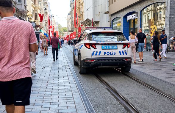 Pază armată din avion până în hotel » Măsuri de securitate fără precedent la Istanbul! Cine e omul de la SIAS din delegație