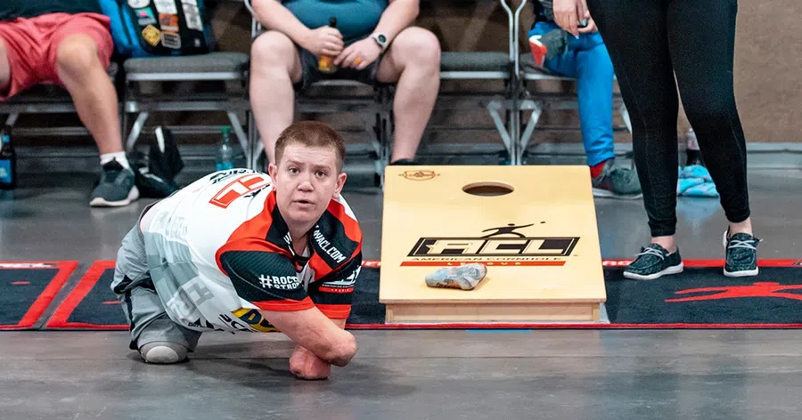 Acuzații șocante! Un sportiv fără mâini și fără picioare, acuzat că a împușcat mortal un bărbat, iar apoi a fugit la volanul unei mașini!