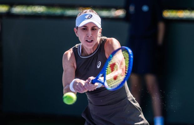 Susținută de Sorana Cîrstea, Belinda Bencic a învins o jucătoare din top 10 WTA și s-a calificat în „sferturi” la Miami Open