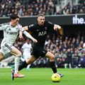 Harry Wilson și Radu Drăgușin în Fulham - Tottenham / Foto: Imago Images