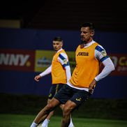 Ovidiu Burcă la echipa națională // foto: Facebook