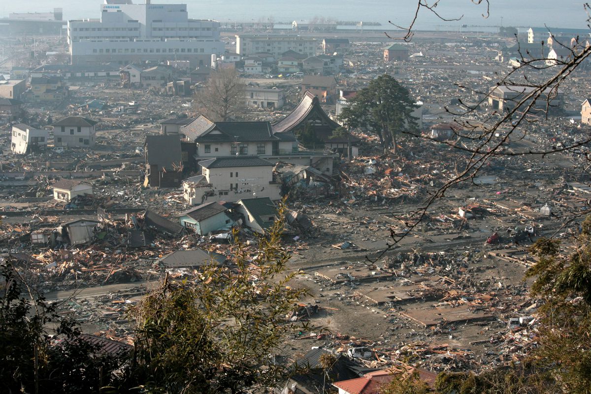 Tsunamiul care a făcut ravagii în Japonia, 2011