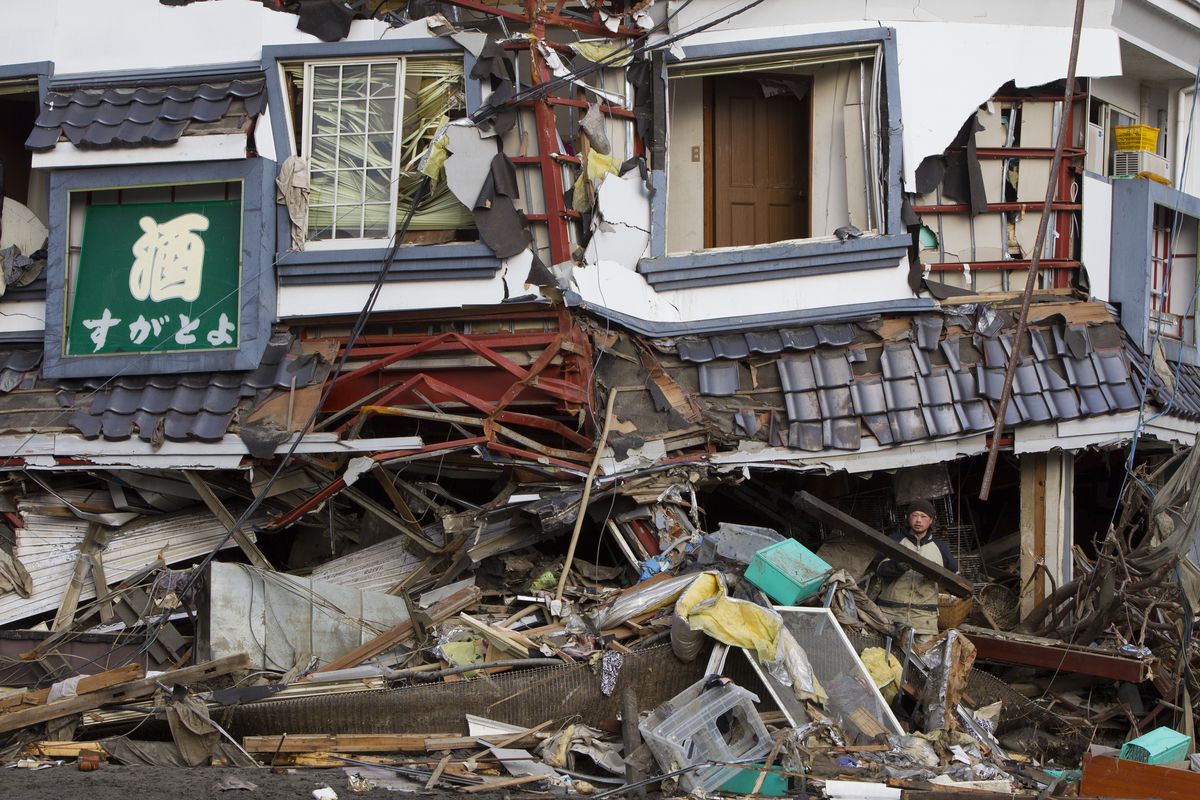Tsunamiul care a făcut ravagii în Japonia, 2011
