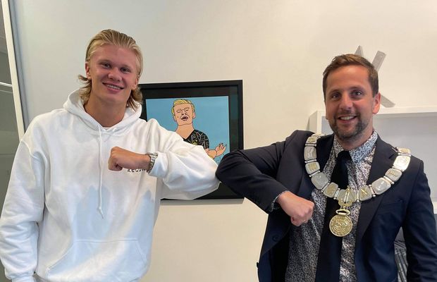 Erling Haaland a cumpărat cea mai scumpă carte din istoria Norvegiei și apoi a donat-o: suma, infimă pentru norvegian