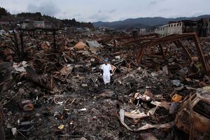 La 15 ani după tsunami-ul catastrofal de la Fukushima, un japonez face scufundări an de an ca să își găsească soția! „I-am recuperat telefonul, am văzut ultimul SMS pe care voia să-l scrie”