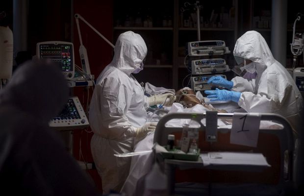 Fotbalist la terapie intensivă » Primul jucător din elita Franței bolnav de COVID-19?