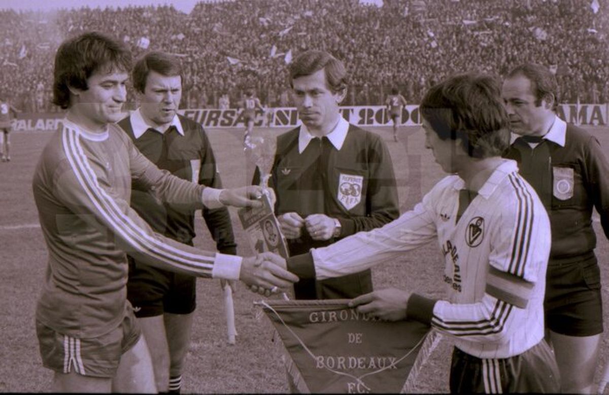 EXCLUSIV Costică Ștefănescu, în 7 amintiri memorabile! Ilie Dumitrescu: „Lecția lui m-a făcut atacantul pe care îl știți” + pe cine alerga cu mașina