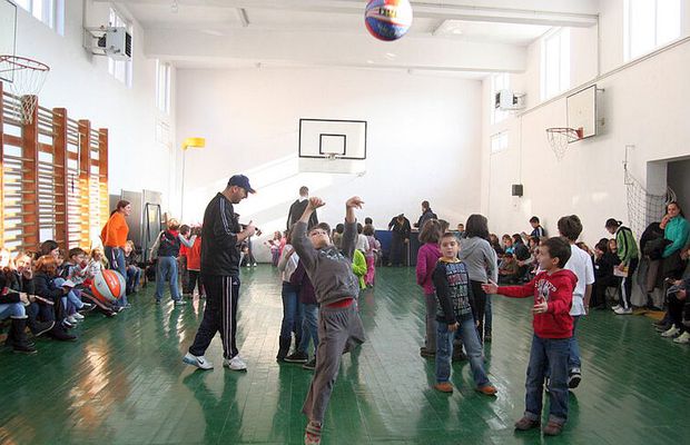 COVID-19. Epidemiologii Alexandru Rafila și Molnar Geza, mesaj clar despre reluarea școlilor: „Părinții trebuie să facă asta”