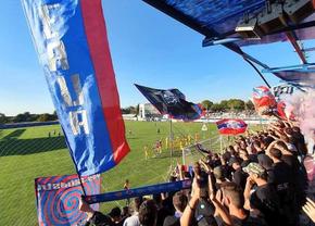 Fanii CSA Steaua râd de Dinamo! Le-au promis jucătorilor o primă pentru retrogradare: „Suma poate ajuta la destinderea lor în diferite cluburi de manele”