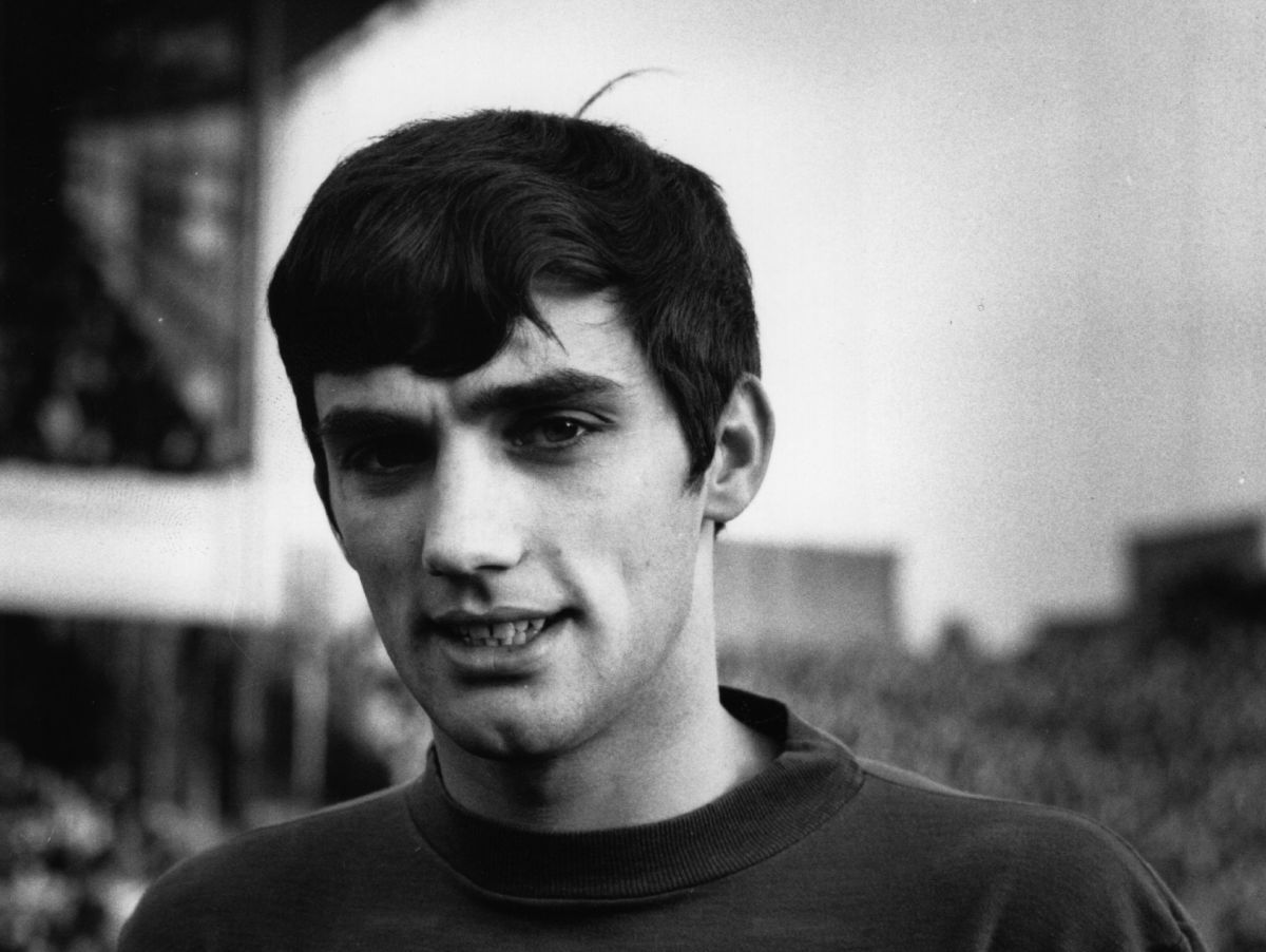 Totul despre George Best, al 5-lea Beatle » Mii de femei, sute de goluri pentru Manchester United și un sfârșit tulburător: „Să nu muriți ca mine”