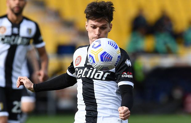 Dennis Man, la reducere în Serie B. Și cota i s-a prăbușit!