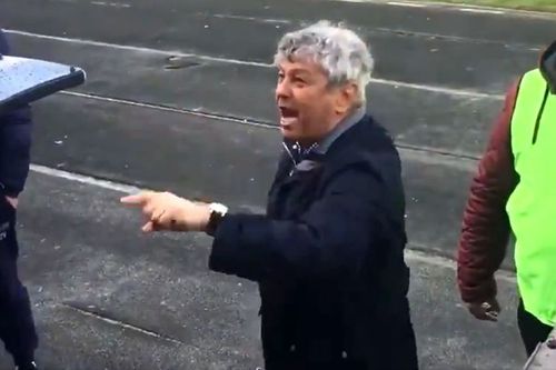 Mircea Lucescu, 75 de ani, antrenorul lui Dinamo Kiev, nu este nici acum pe placul suporterilor, chiar dacă e foarte aproape de câștigarea titlului. Motivul însă ar putea fi altul decât rivalitatea dintre Dinamo și Șahtior, fosta formație a lui Lucescu.