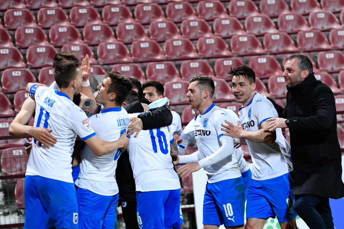 CFR Cluj - Craiova » Play-off 2020/2021 / TUR