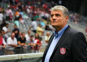 Ioan Andone, despre echilibrul din lupta la titlu: „Nu joacă extraordinar, dar știu să joace la rezultat” + Ce o mai poate salva pe Dinamo