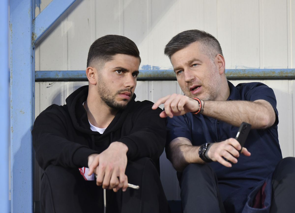 Ioan Andone, despre echilibrul din lupta la titlu: „Nu joacă extraordinar, dar știu să joace la rezultat” + Ce o mai poate salva pe Dinamo