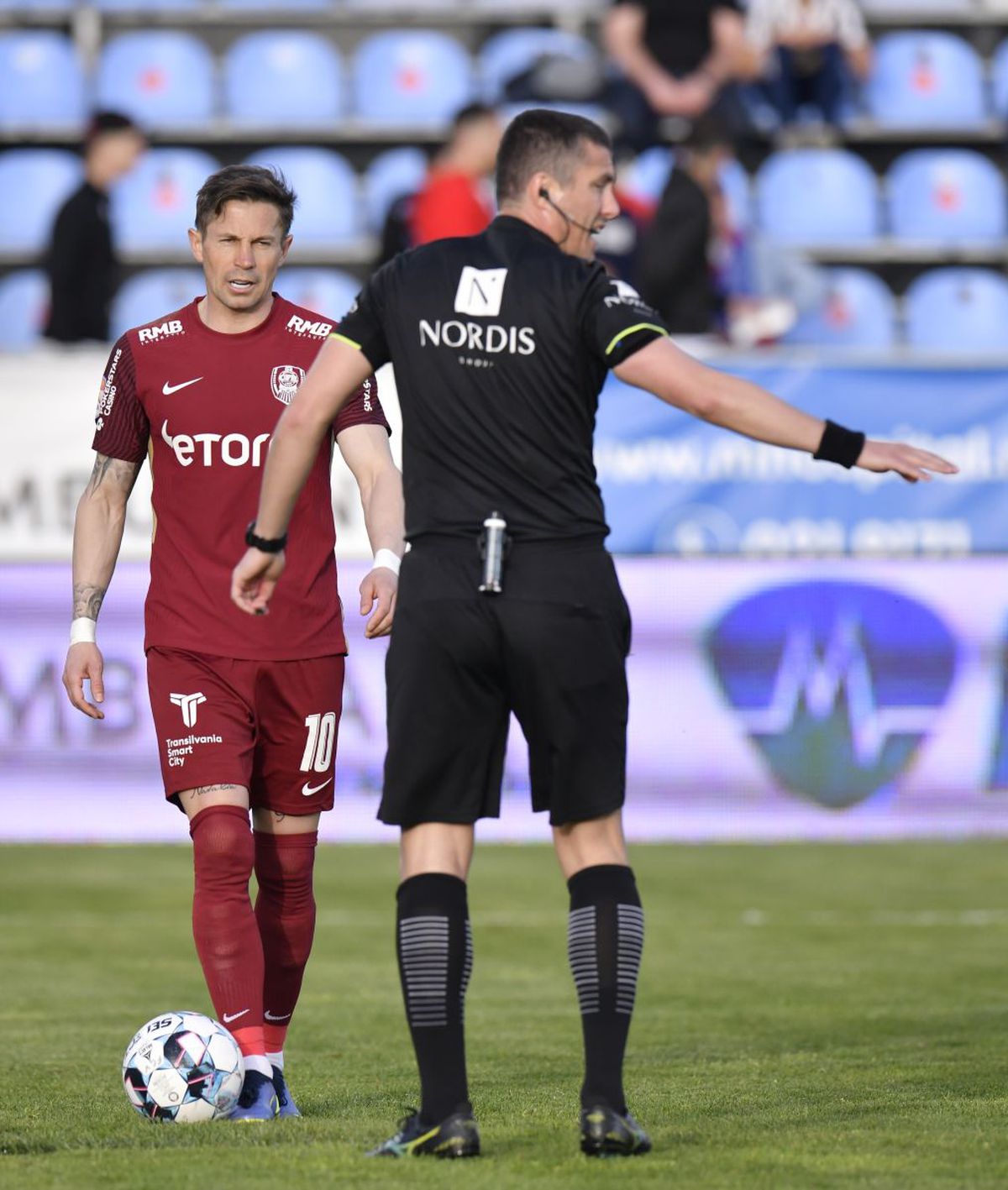 FC Voluntari - CFR Cluj 0-1 » CFR Cluj respiră! Victorie la limită pentru campioni