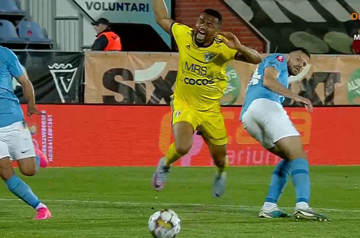 Penalty contestat puternic în FC Voluntari - Petrolul: ploieștenii au egalat după o simulare! Irobiso ar fi trebuit eliminat