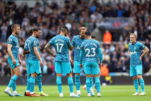 Jucătorii lui Tottenham le-au cerut scuze fanilor pentru umilința suferită în fața lui Newcastle, 1-6, și s-au oferit să le dea banii pe bilete celor care i-au susținut pe Saint James Park.