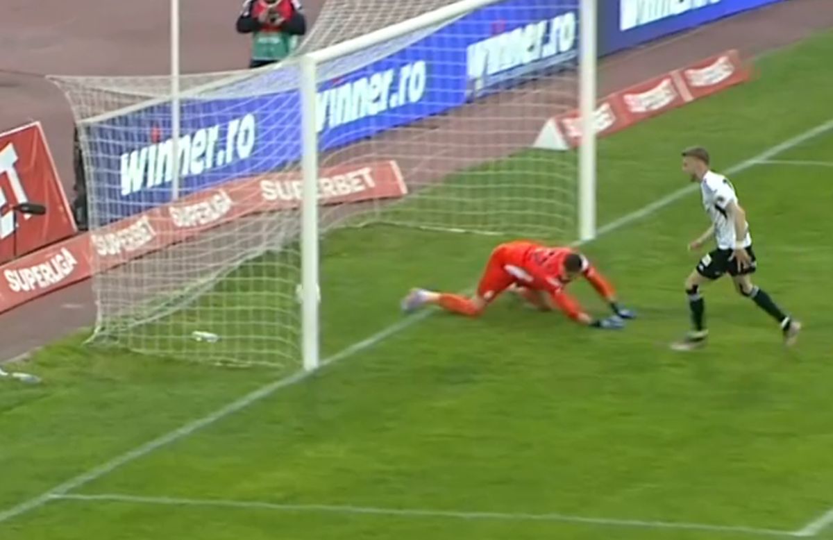 Gafă Flavius Croitoru în U Cluj - CS Mioveni