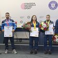 Ministrul Eduard Novak alături de halterofilul Valentin Iancu, medaliat cu argint și bronz la 55 kg, și de Andreea Cotruța, Mădălina Cambei și Loredana Toma FOTO Agerpres