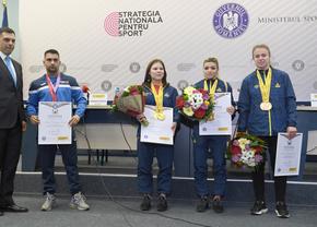 Campioanele europene de la haltere sunt cu gândul la Mondiale +Andreea Cotruţa a povestit ce a făcut mama sa când ea a leșinat