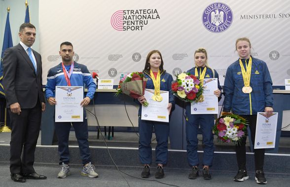 Campioanele europene de la haltere sunt cu gândul la Mondiale +Andreea Cotruţa a povestit ce a făcut mama sa când ea a leșinat