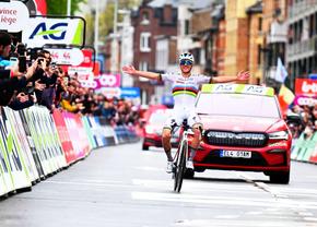 Pogacar, Evenepoel și Van der Poel » 5 momente care arată de ce tocmai am încheiat cel mai frumos sezon de clasice din istoria ciclismului