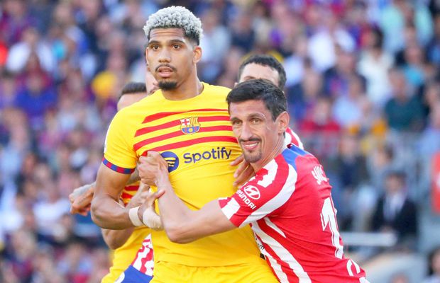 Peste Mourinho! Barcelona lui Xavi e echipa cu cea mai bună apărare din istorie: „Și noi suntem surprinși. Nu e normal"