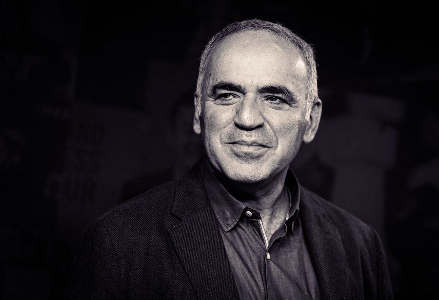 Superbet Chess Classic, prima etapă din turneul fondat de marele Garry Kasparov, are loc la București între 5 și 15 mai! Premiile sunt enorme
