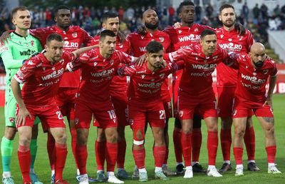 „Indolență și nesimțire” » 3 titulari puși la colț de legenda lui Dinamo: „Tu îți faci mendrele acolo?”. Nici Kopic n-a scăpat