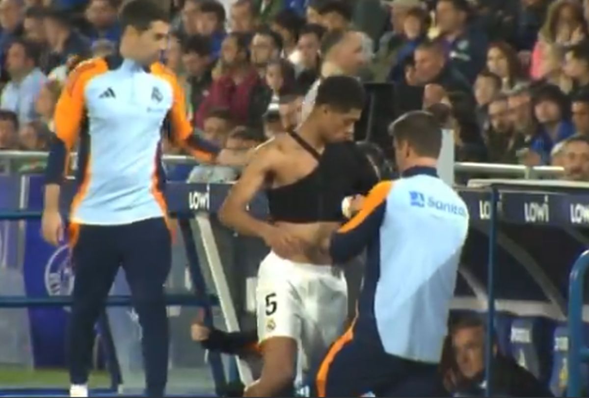 Ce trebuie să facă Jude Bellingham înainte de fiecare meci pentru a evita o pauză de 3 luni » Fanii lui Real Madrid îl roagă să se opereze