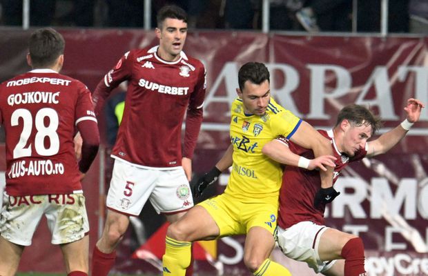Continuă problemele la Rapid! Impresarul fotbalistului se revoltă: „Băi, ce faceți cu el?”