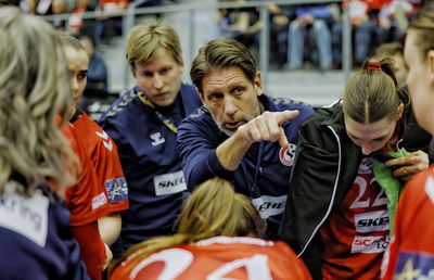 Înaintea meciului cu CSM București, Esbjerg are un mare hop + plecare anunțată oficial