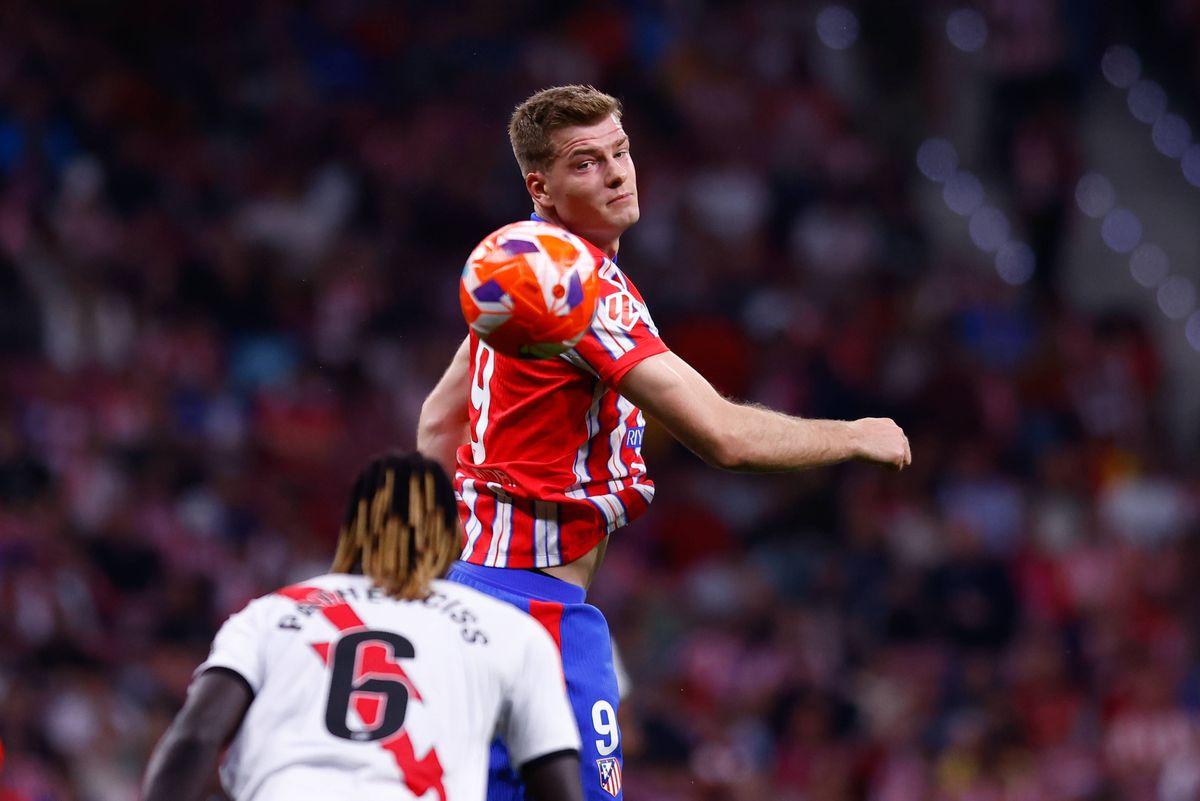 Atletico Madrid n-a stat la discuții cu Rayo Vallecano » Meci de coșmar pentru echipa lui Andrei Rațiu. Cum s-a descurcat românul