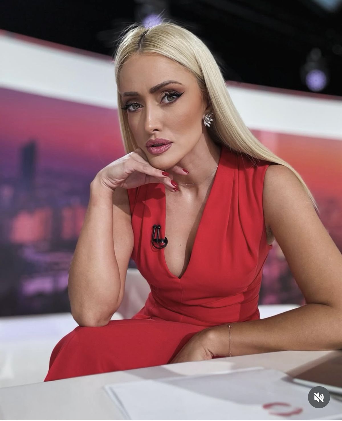 Prezentatoarea TV din România a pus pe jar Instagramul » Apariție incendiară într-o vacanță exotică de ziua ei