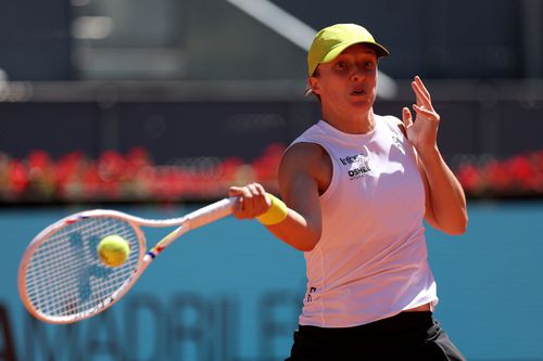Iga Swiatek în acțiune la Madrid Foto: Guliver/GettyImages