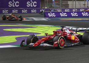 Curios, dar adevărat » Liderul din Formula 1 este mai tânăr decât liderul din Formula 2!