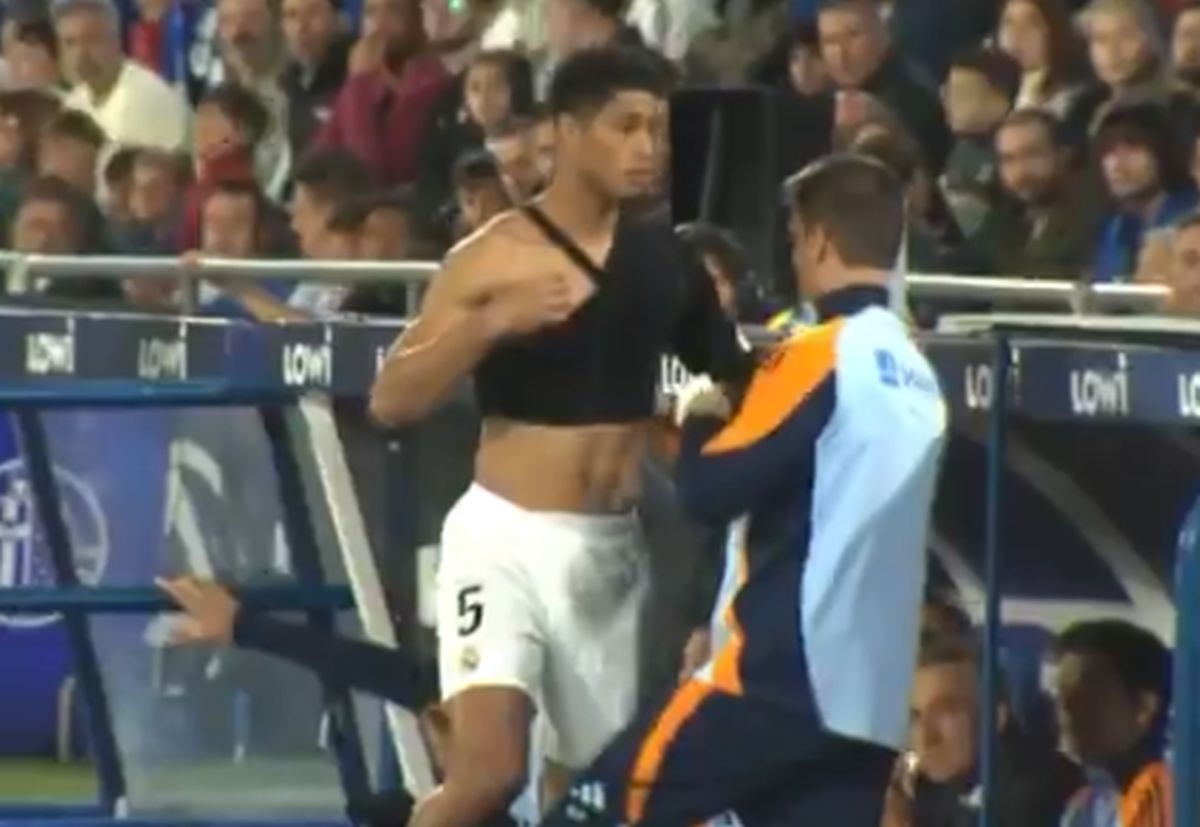 Ce trebuie să facă Jude Bellingham înainte de fiecare meci pentru a evita o pauză de 3 luni » Fanii lui Real Madrid îl roagă să se opereze